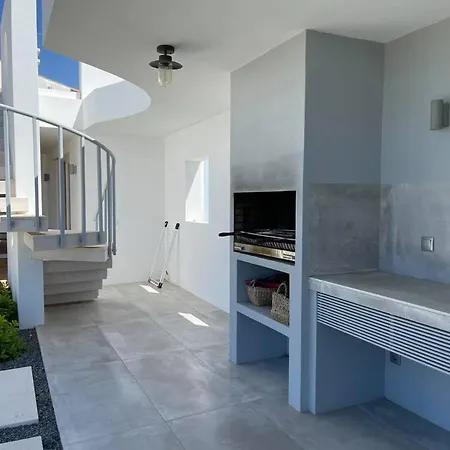 Luxury Villa, Ocean View, Private Heated Pool * Ferragudo (Faro)