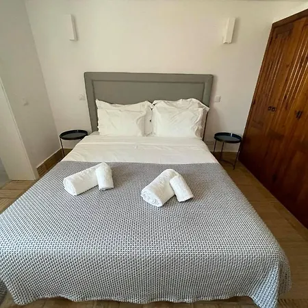 Villa Luxury Villa, Ocean View, Private Heated Pool Ferragudo (Faro)