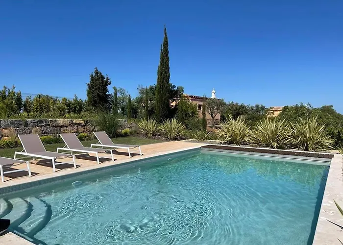 Luxury Villa, Ocean View, Private Heated Pool Villa Ferragudo (Faro)