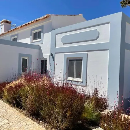 Luxury Villa, Ocean View, Private Heated Pool Villa Ferragudo