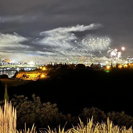 Luxury Villa, Ocean View, Private Heated Pool וילה