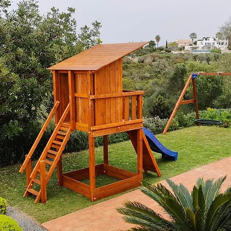 Luxury Villa, Ocean View, Private Heated Pool * פראגודו